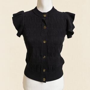 Who  What Wear M Black Sweater Cottagecore  Minimalist Romantic Vintage Retro